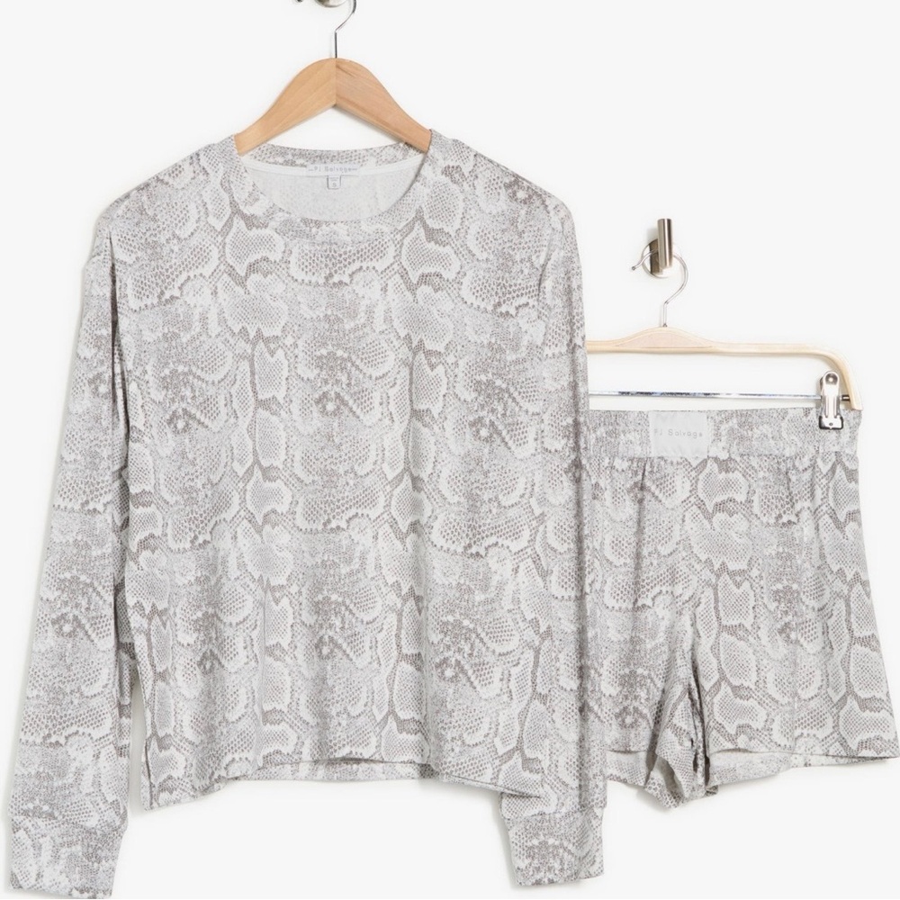 NWT PJ Salvage Snake Print Long Sleeve Pajama Lounge Set Boxer Short Size Large